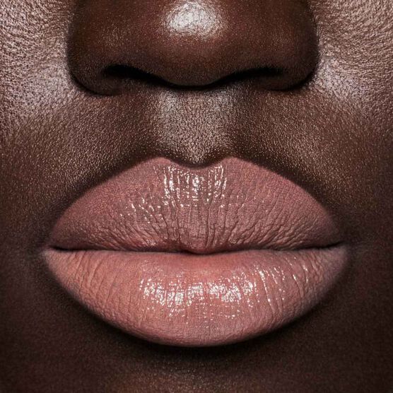 GLOSS BOMB GLOSS EM BAST�O LIGHT BEIGE